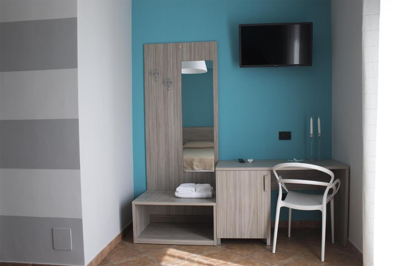 Incanto Luxury Rooms 람페두사 외부 사진